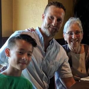 Meet your Posher, Brett